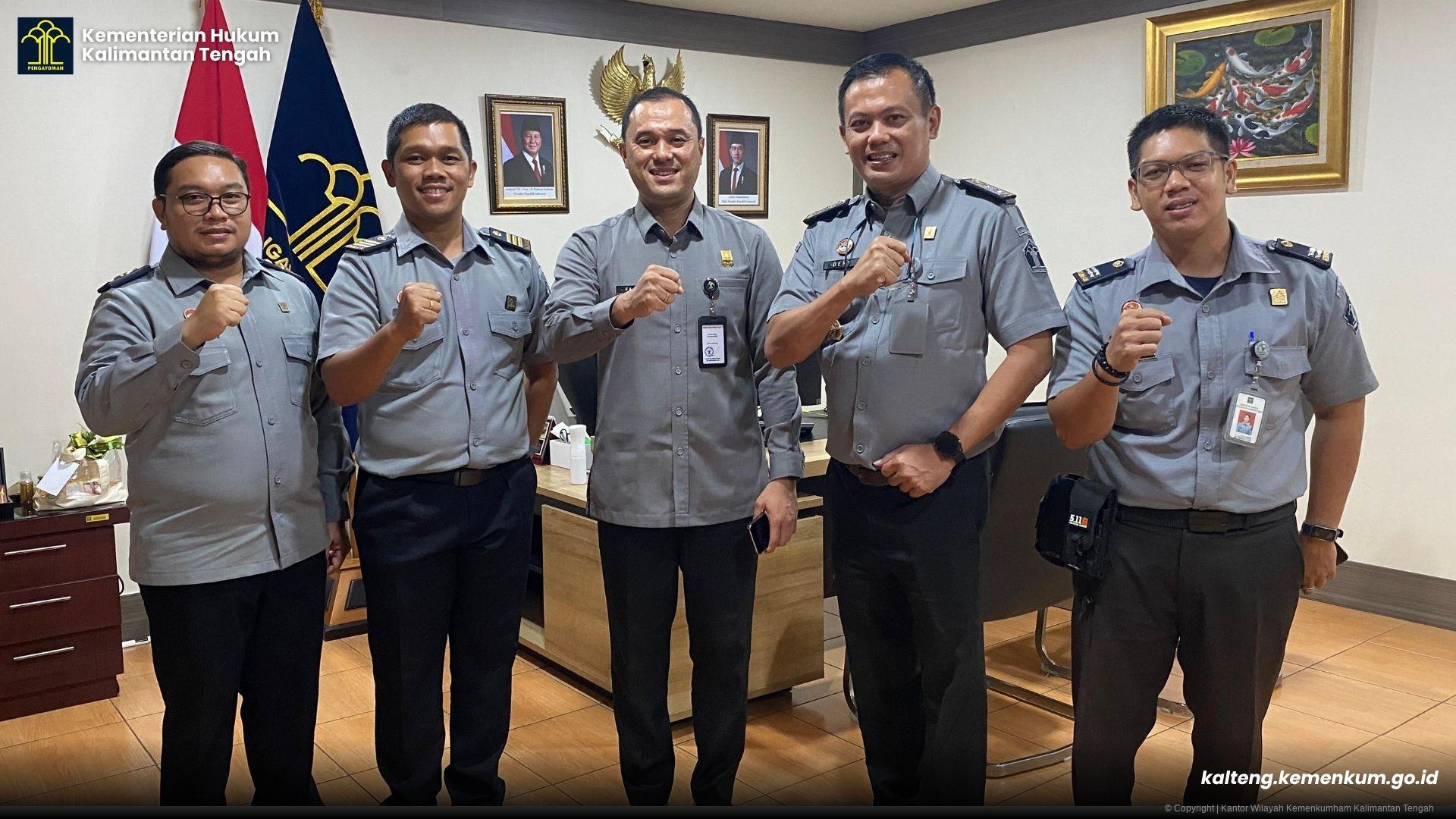 SDMjkt1.jpg