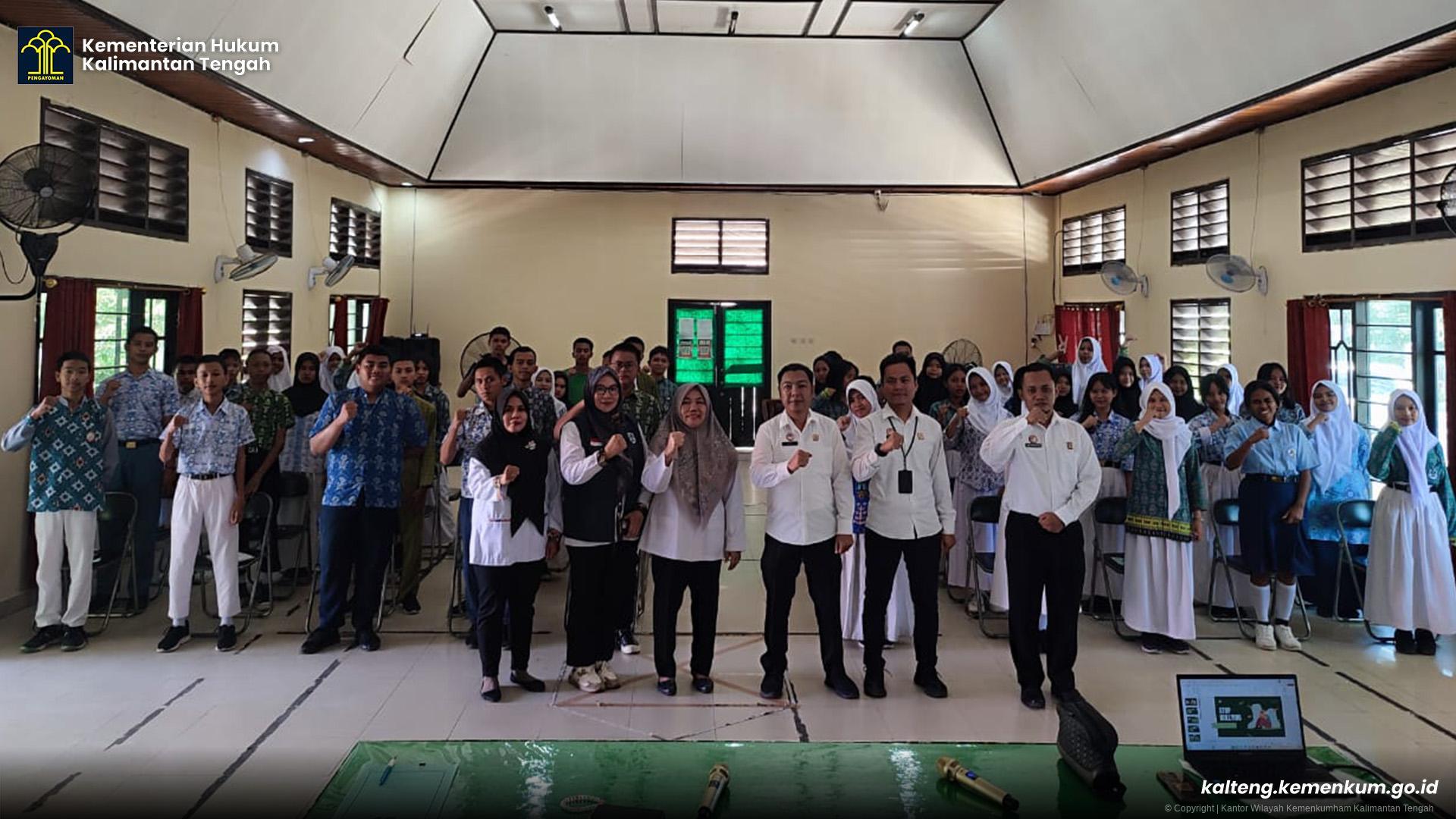 Sosialisasi-Anti-Bullying-SMKN-2-PKY-2025_4.jpg