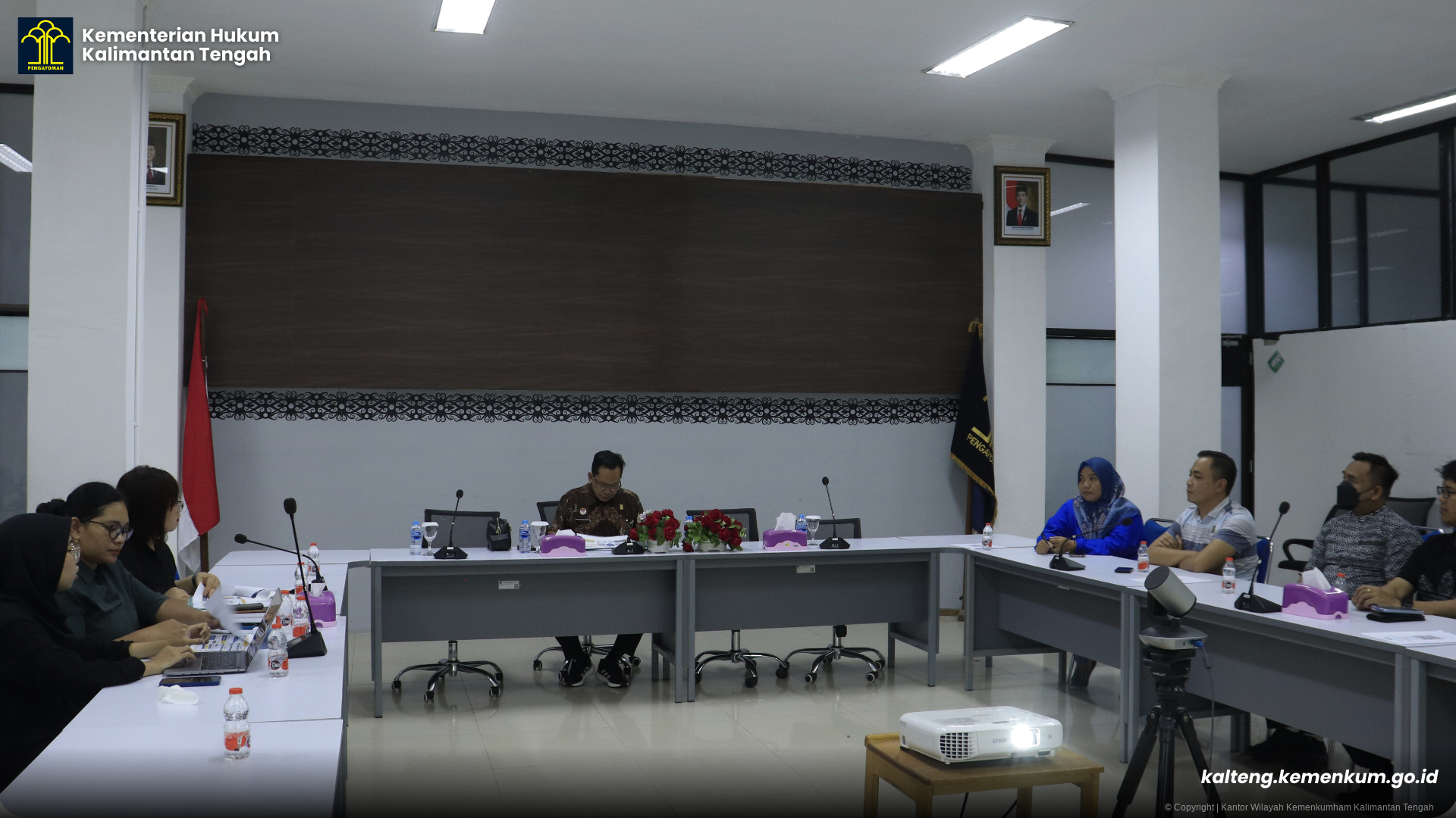 Matangkan Persiapan Refleksi Akhir Tahun 2025, Kanwil Kemenkum Kalteng Gelar Rapat Internal