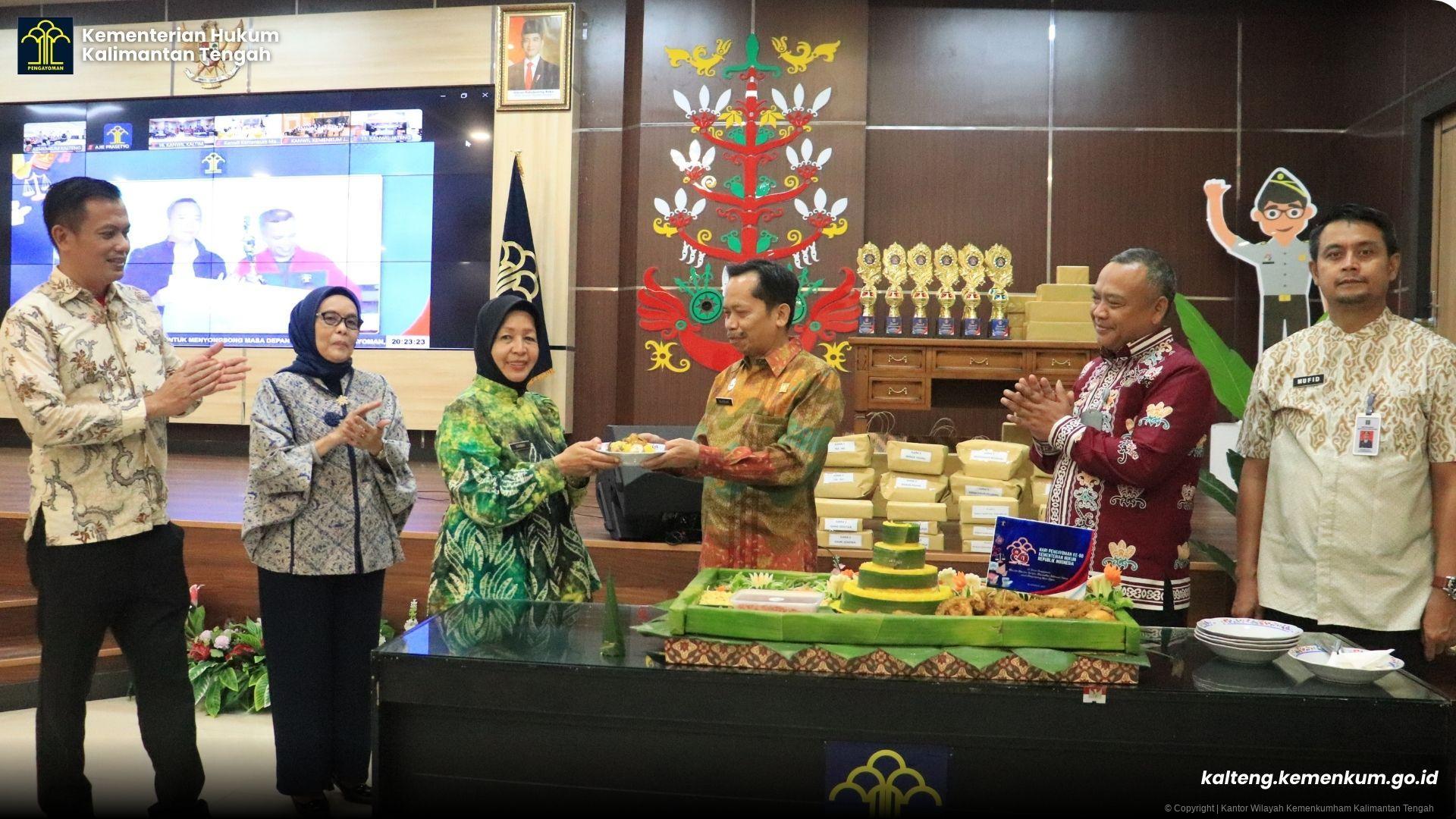 hutpeng4.jpg