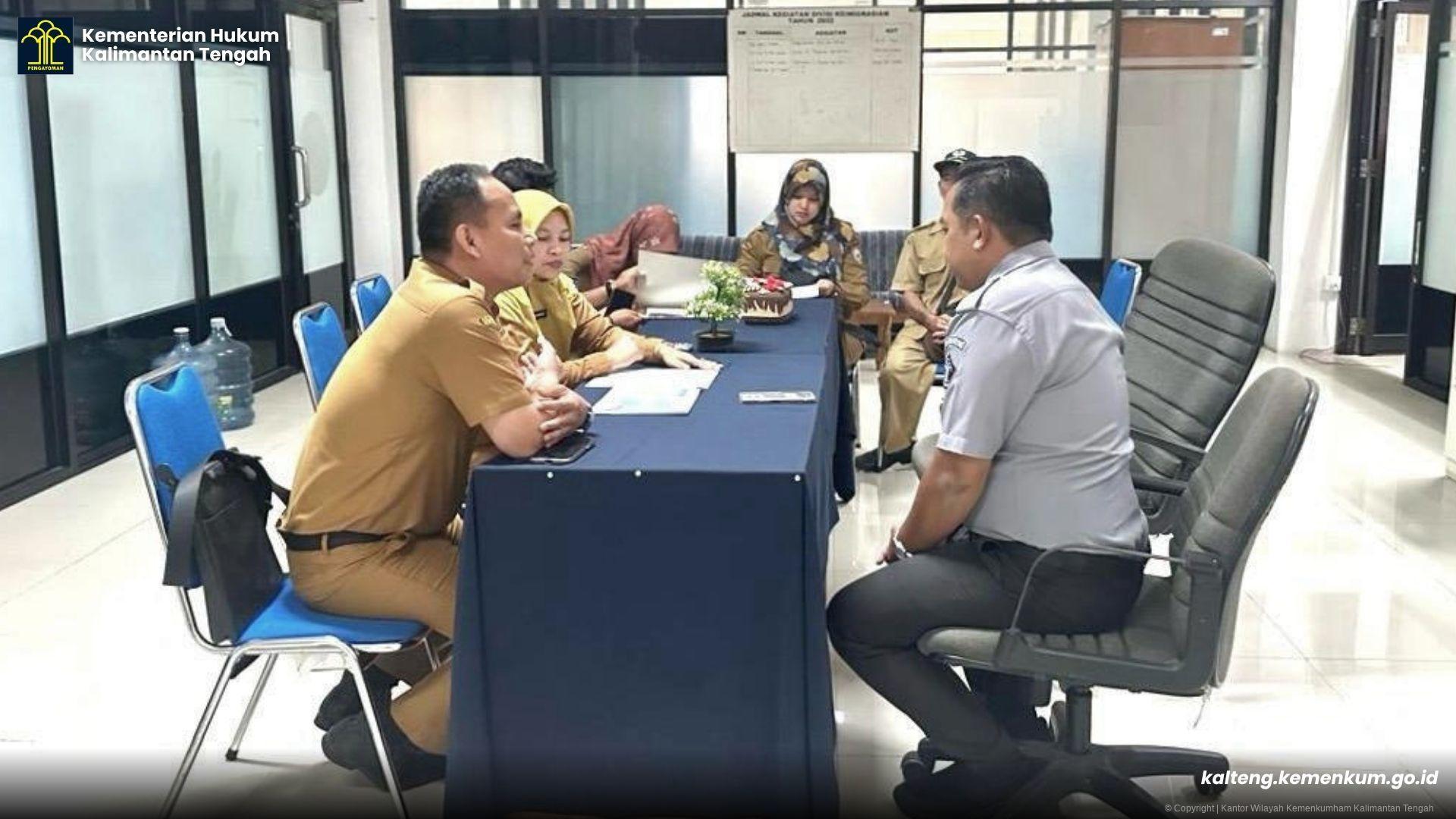 kujunganbartimoo1.jpg