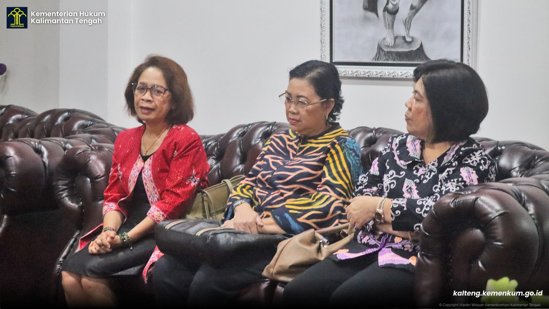 kunjungan_notaris_3.jpg