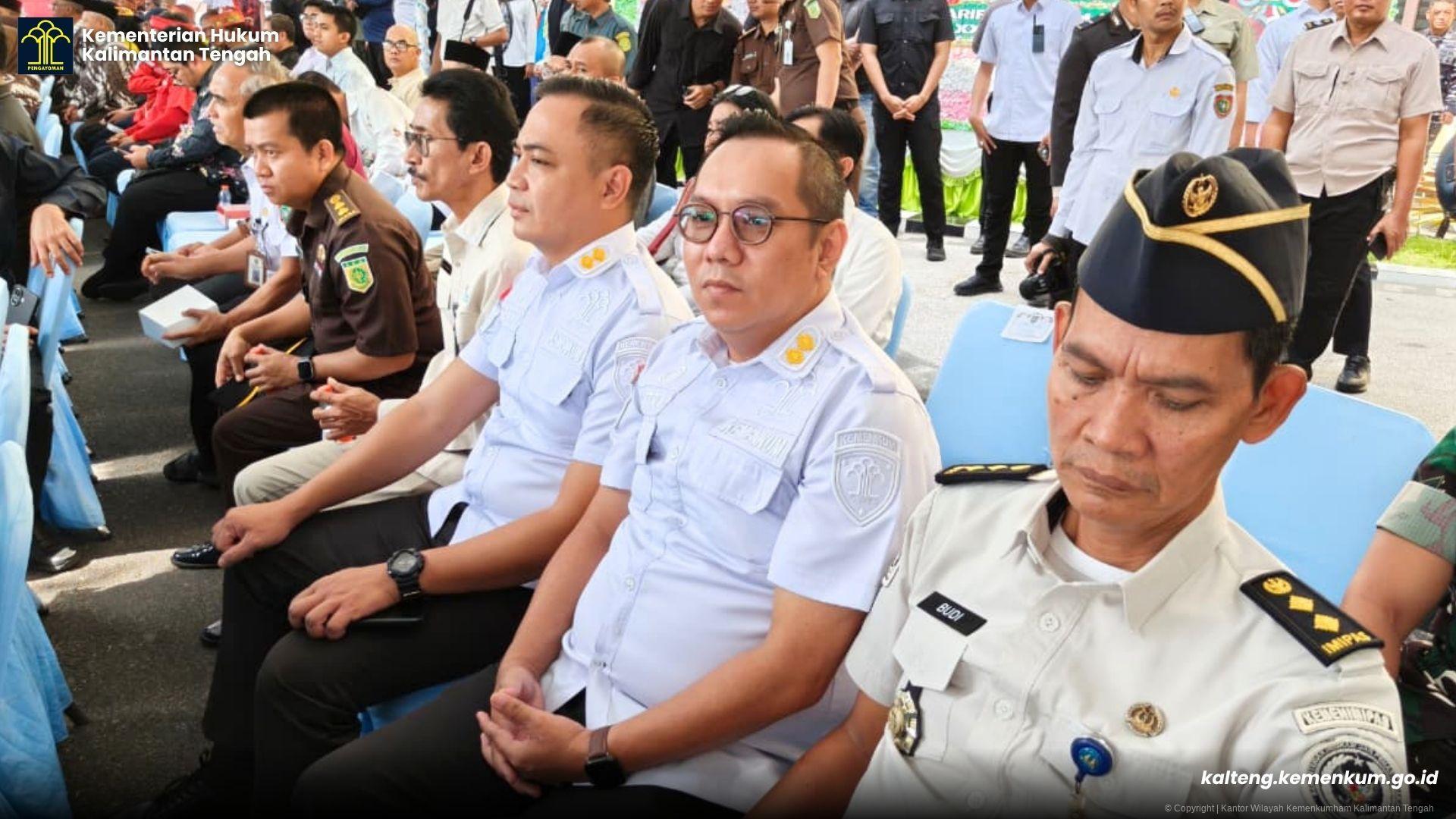 Perkuat Sinergi Penegakan Hukum, Kanwil Kemenkum Kalteng Hadiri Upacara Hari Bhayangkara ke-80